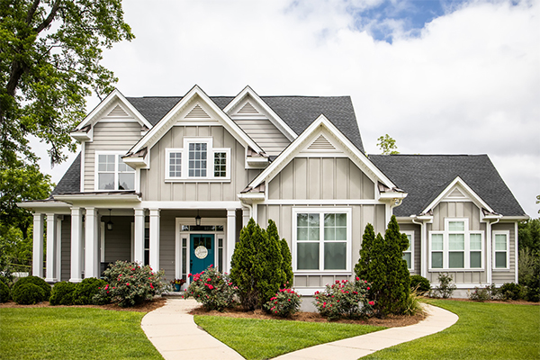 GettyImages-1147674294-HouseExterior-600x400 Thumbnail